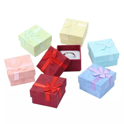 Paper Ribbon Ring Box