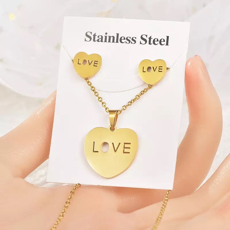 Love-Heart Stainless Steel Necklace Set Style 5