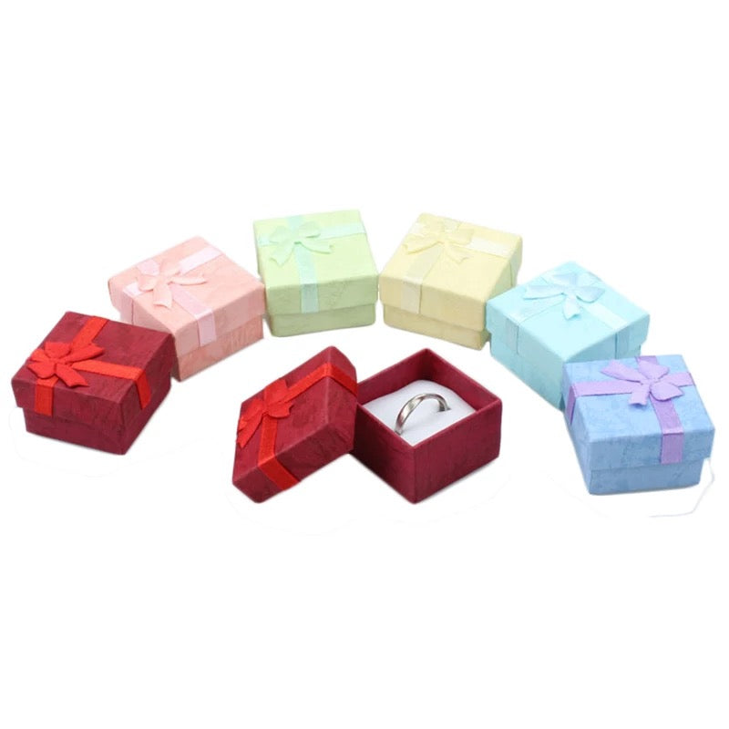 Paper Ribbon Ring Box