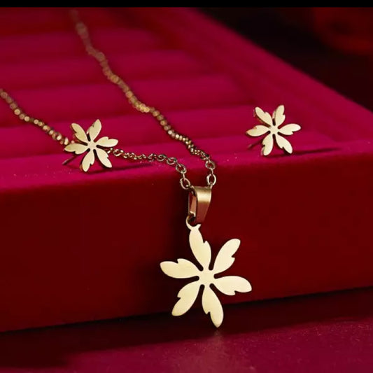 Flower Stainless Steel Necklace Set